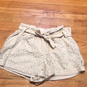 Lace belted shorts
